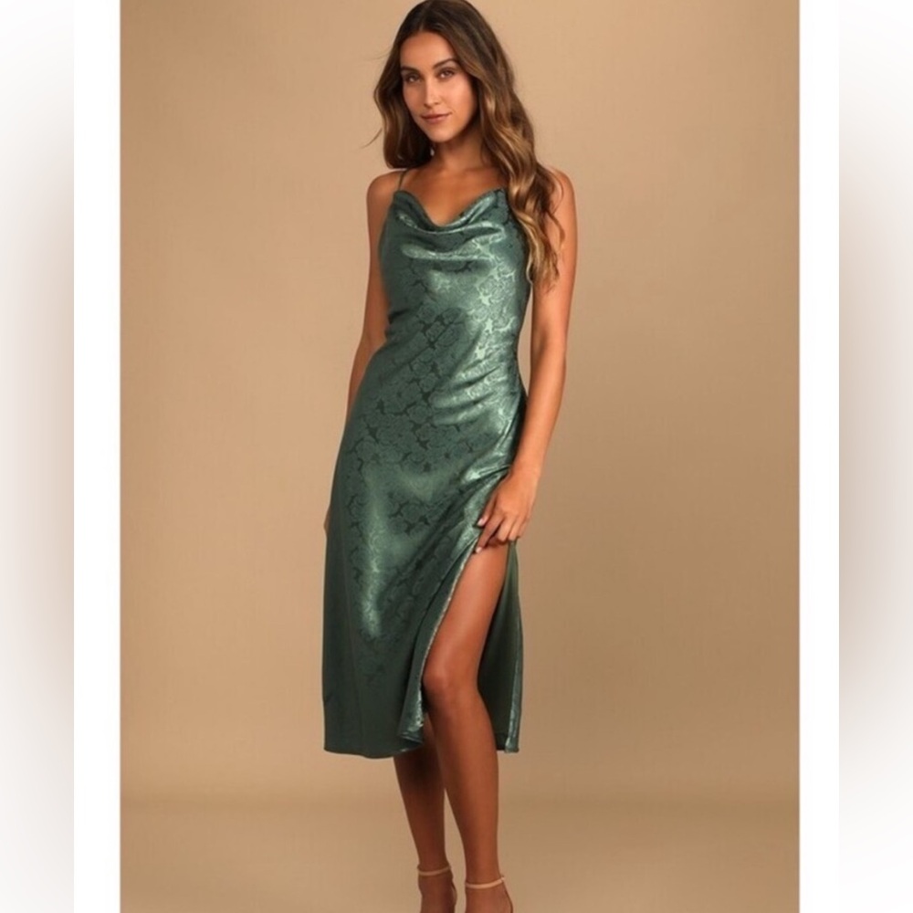 Lulus sage green midi dress